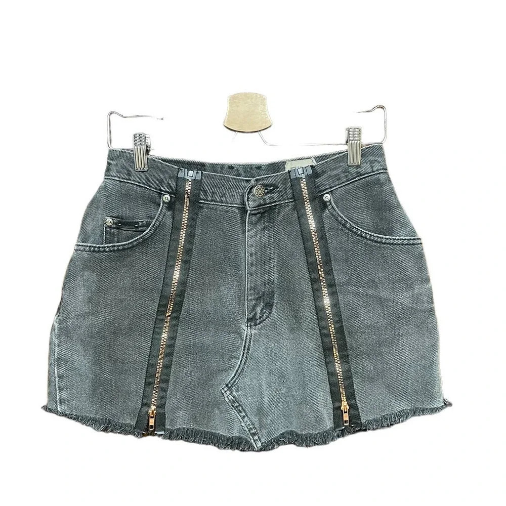 Furst Of A Kind Black Gray Zipper Front Denim Skirt Size 28 / US 6‎